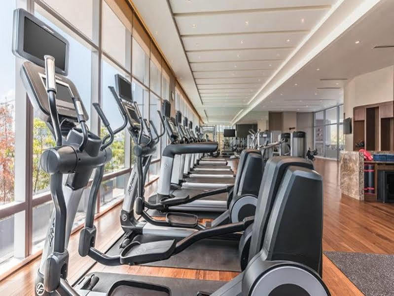 马尼拉埃斯考特波尼法希奥国际城酒店 达义 外观 照片